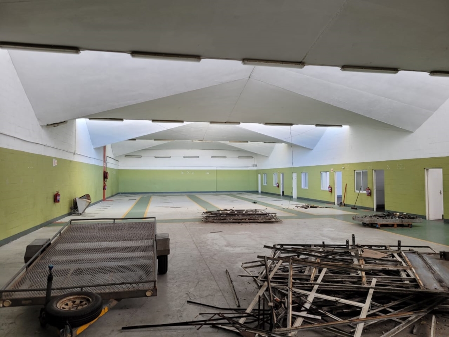 To Let Commercial Property for Rent in Beaconvale Western Cape